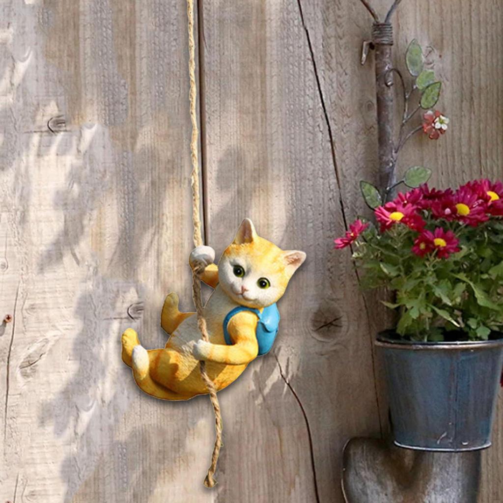 Miniature Climbing Animal Statue ,Climber Figurine ,Creative Yard Decor ,Resin Sculpture for