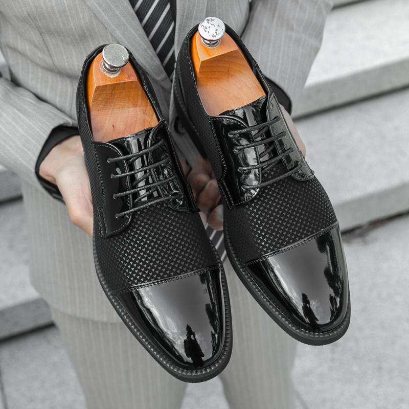 

Fashion Men Retro Formal Shoes Men Lace Up Business Comfortable Fashionable Derby Shoes British Gentlemen s Social Shoes Men Sizes 38-46 38 чорний
