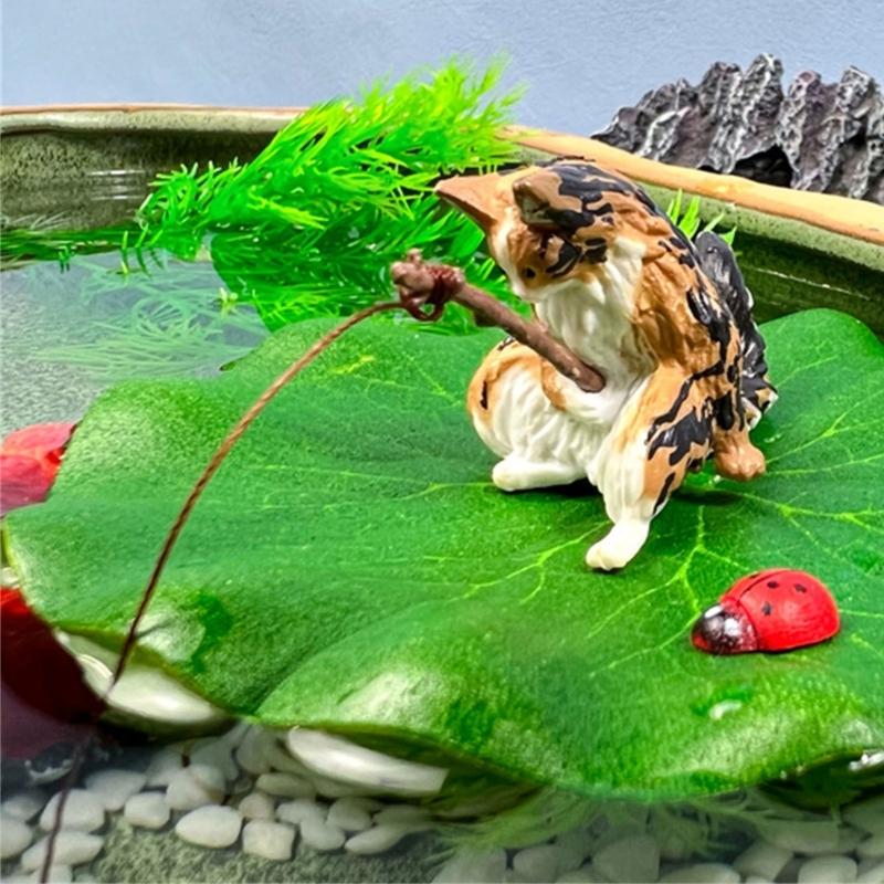 62KD Creative Cats and Ladybird Leaf Resins Sculpture for Unique Fishtank Ornaments