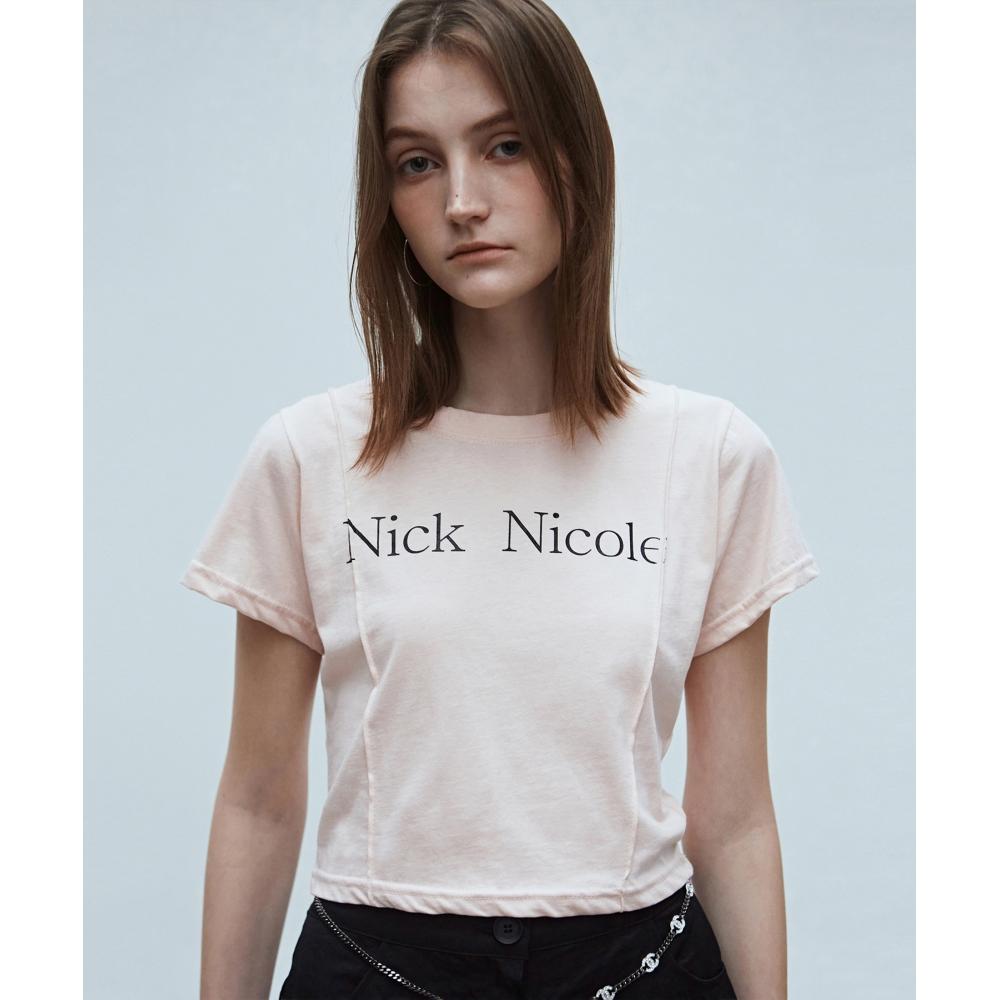 

NICKNICOLE NICOLE PINTUCK CROP TEEINDI PINK