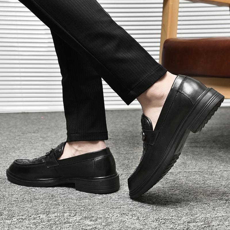 Fashion New Male Wedding Dress Shoes Genuine Leather Platform Loafers Comfortable Men's Casual Shoes Fashion Mens Slip On Business Shoes