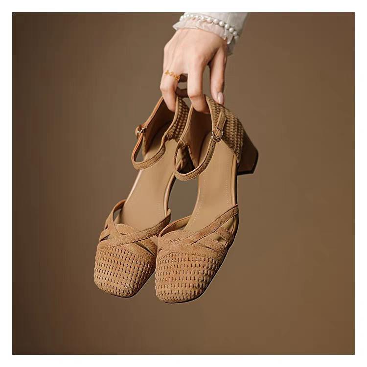 2025 summer new beautiful flip woven hollow bag head sandals women's skirt retro word with thick heels