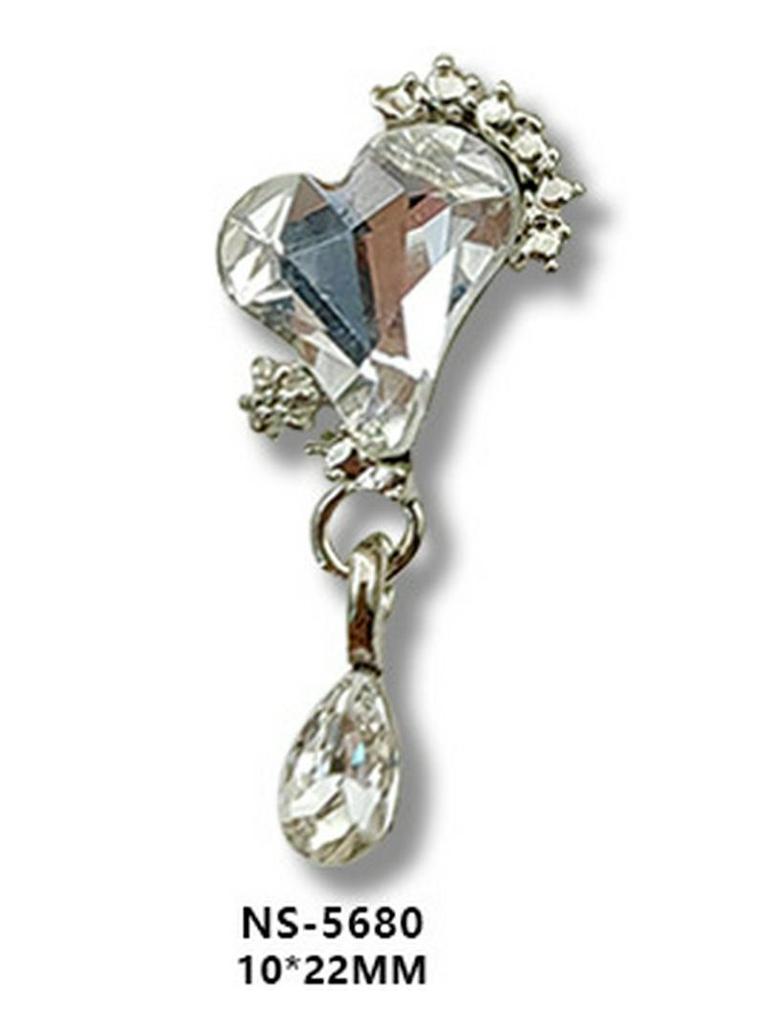 Nail Art Tassel Heart Rhinestone Pendants and Stickers