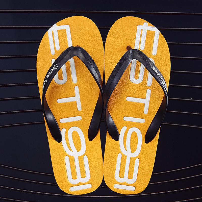 Z Summer Korean-Style Men's Non-Slip Flip Flops: Trendy Outdoor Beach Sandals