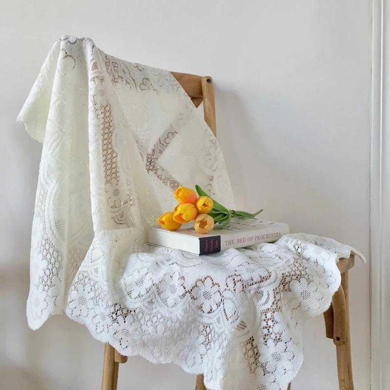 French Retro Lace Tablecloth with Exquisite Hollow Patterns and Anti Slip Design Living Room Bedroom Coffee Table Decorative Shooting Background Cloth