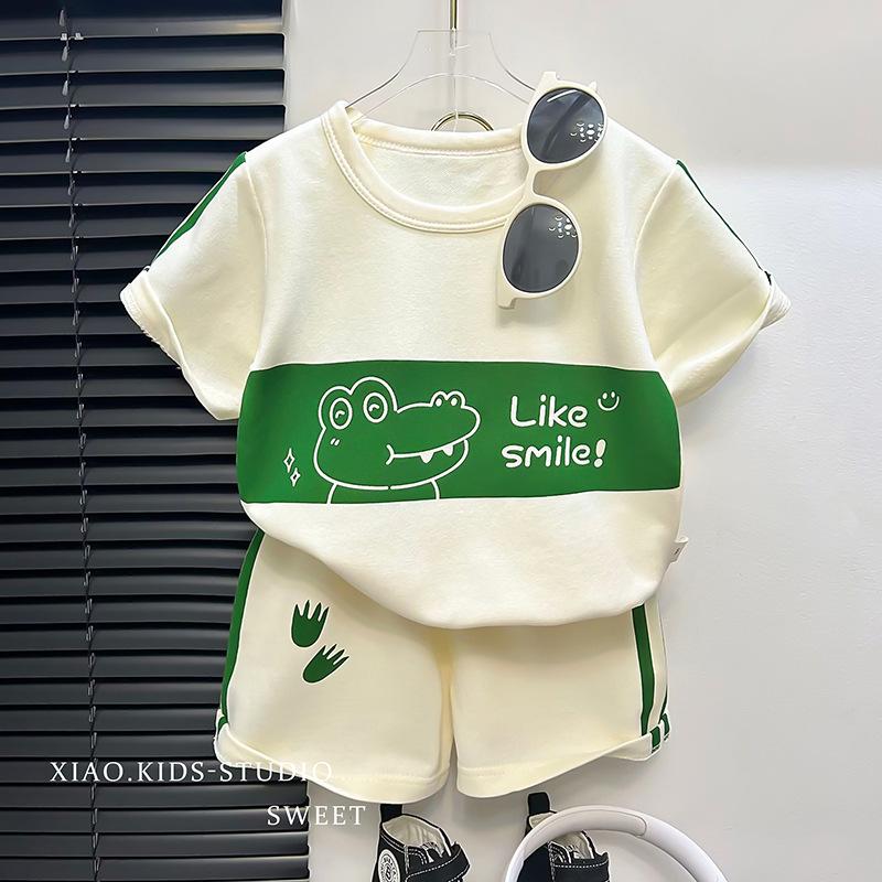 

Children s short-sleeved suit striped girls boys t-shirt summer baby baby clothes Korean children s clothing 12M зелений