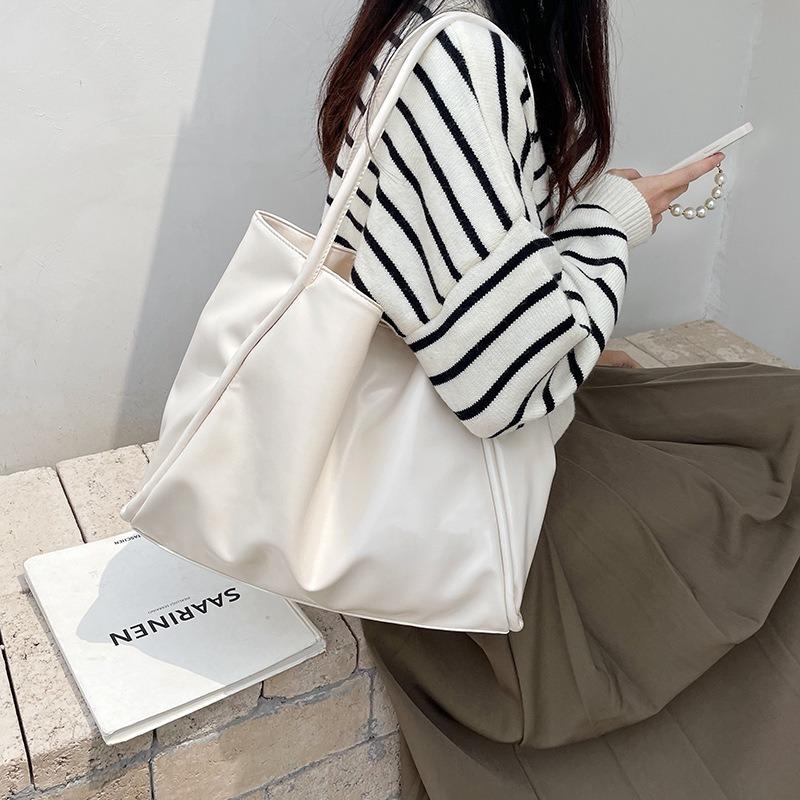 Tote Bag Women's Handheld Large Bag, Casual and Unique Design, Versatile and Large Capacity Single Shoulder Underarm Bag, Korean Edition Bag