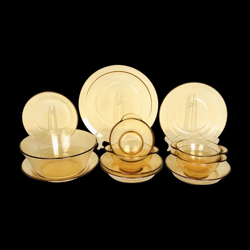 Pyrex Shiny Series Glass Dinnerware Set