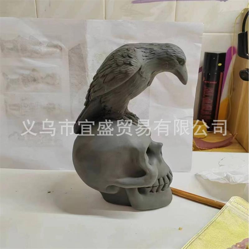 Gothic Skull And Crow Resin Statue Black Halloween Horror Skeleton Bird Figurine For Outdoor Garden Home Tabletop Decoration
