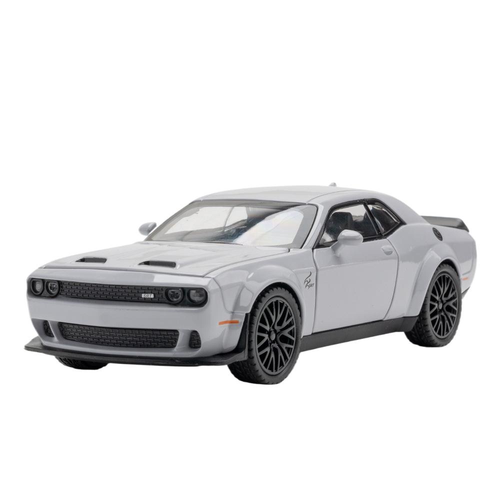 1/32 Scale Dodge Challenger Hellcat STR Red Eyes Toy Car DieCast Vehicles Metel Cars Decoration Pull Back Model Cars with Sound and Light