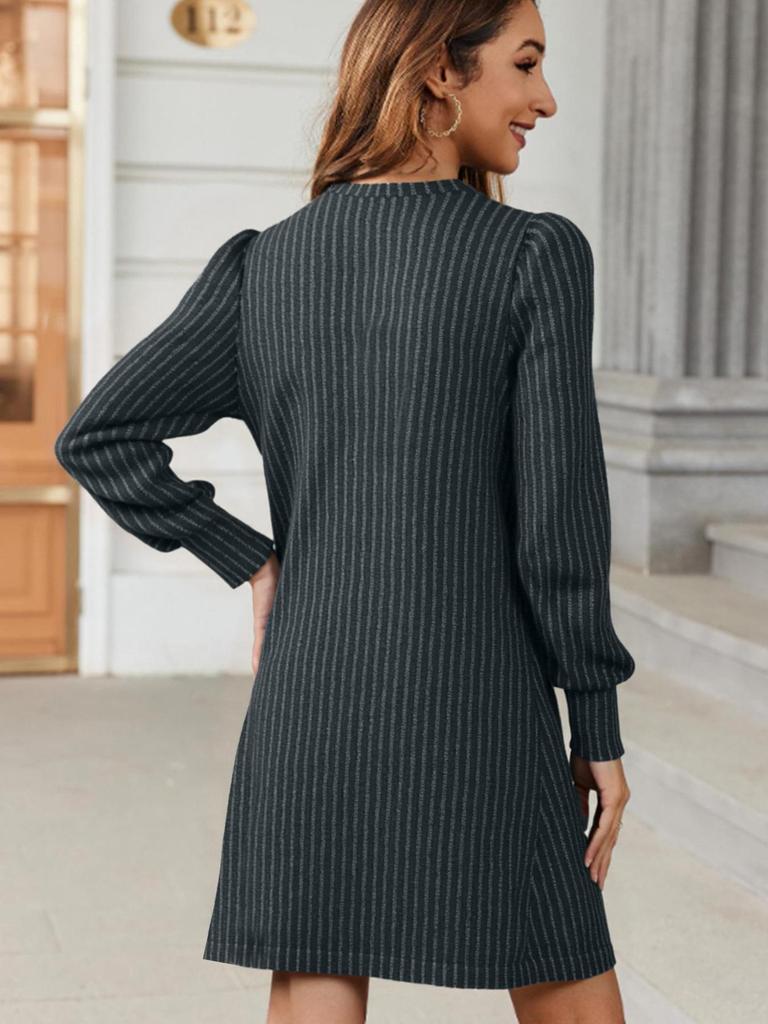 European & American Fashion Knitted Puff Sleeve Dress - Women's Autumn/Winter Casual Loose Fit with Pockets