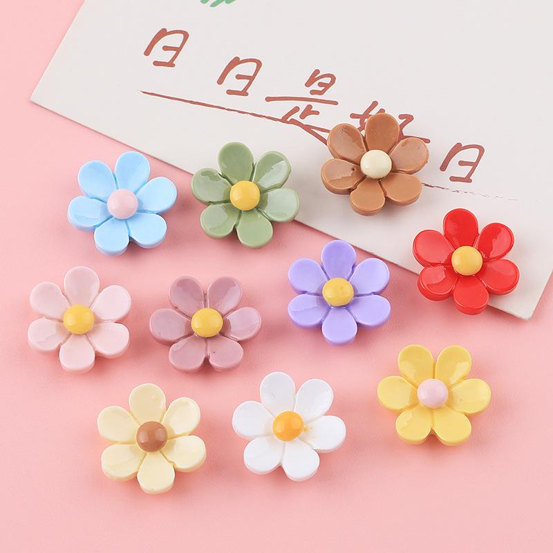 Glossy Six-Petal Flower Resin Accessory: DIY Cream Glue Phone Case Ornament, Hair Clip, and Drop Oil Headdress Material.