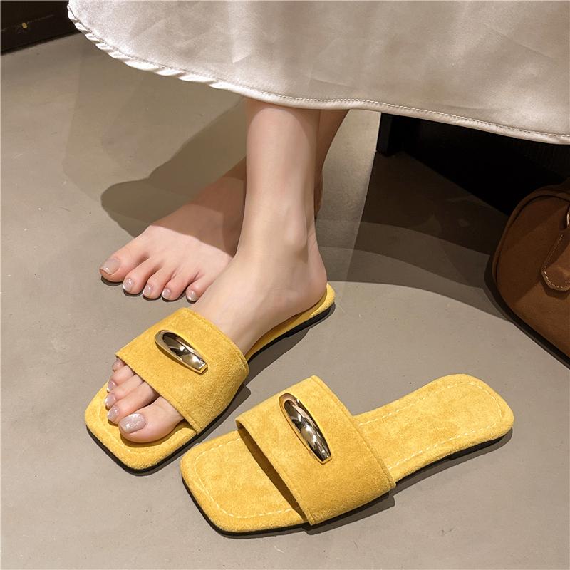 Fashion Women's Slippers Flat Sandals Trend 2025 Summer Footwear Home Life Elegant Fashion Pink On Offer Barefoot Woman Luxury Low Heels