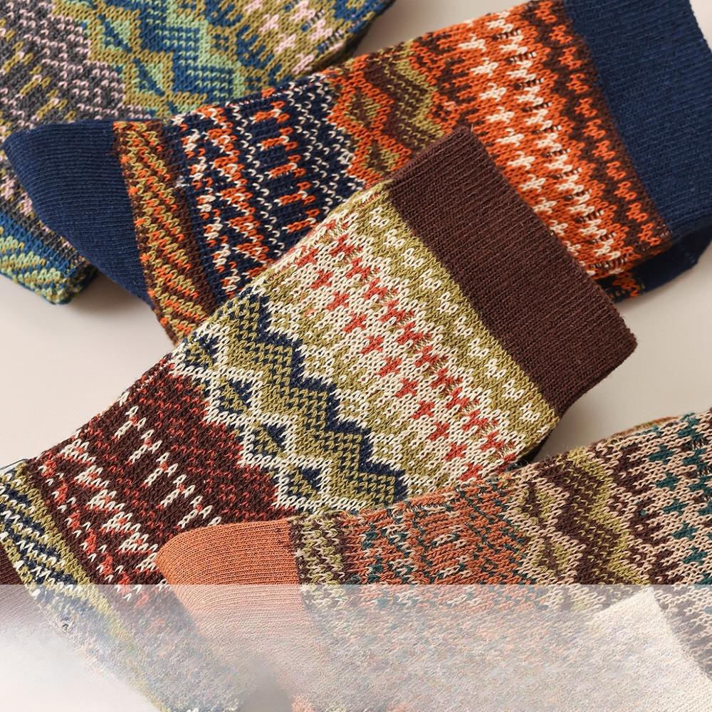 Mid-calf Socks, Thickened and Warm in Ethnic Style, Retro Double-needle Socks for Autumn and Winter, Long Socks, Thick Thread Pile Socks