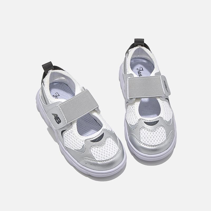 2025 Summer Children's Breathable Mesh Sandals - Soft Sole, Closed-Toe Sports Style for Boys & Girls