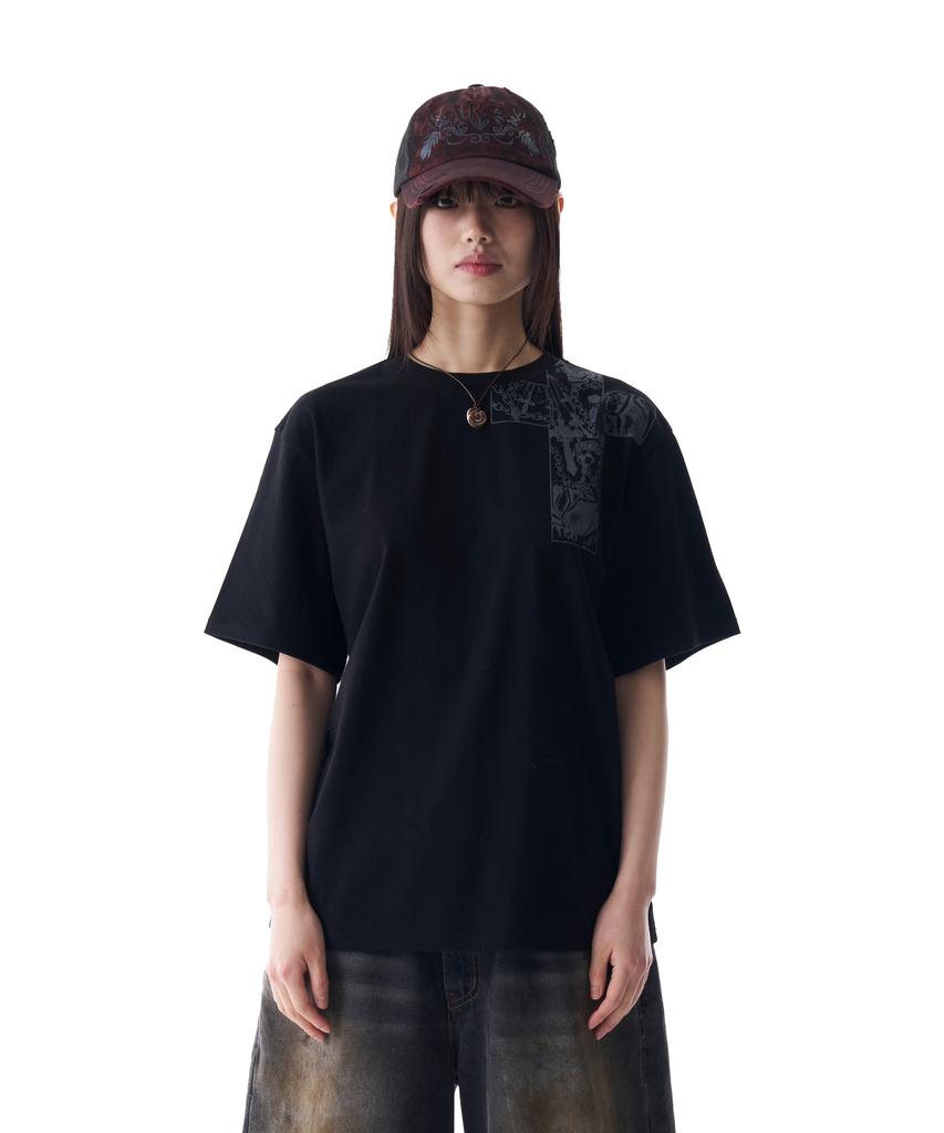 AAKAM Cros2 Printed Half Top (Black)