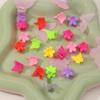 Frühling/Sommer Gemischte Farbe Schmetterling Blume Haarspangen – 24-teiliges Set mit niedlichen kleinen Krallen Pony-Accessoires