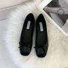 Flat-bottomed One-piece Slip-on Women's Shoes, New Style Shoes
