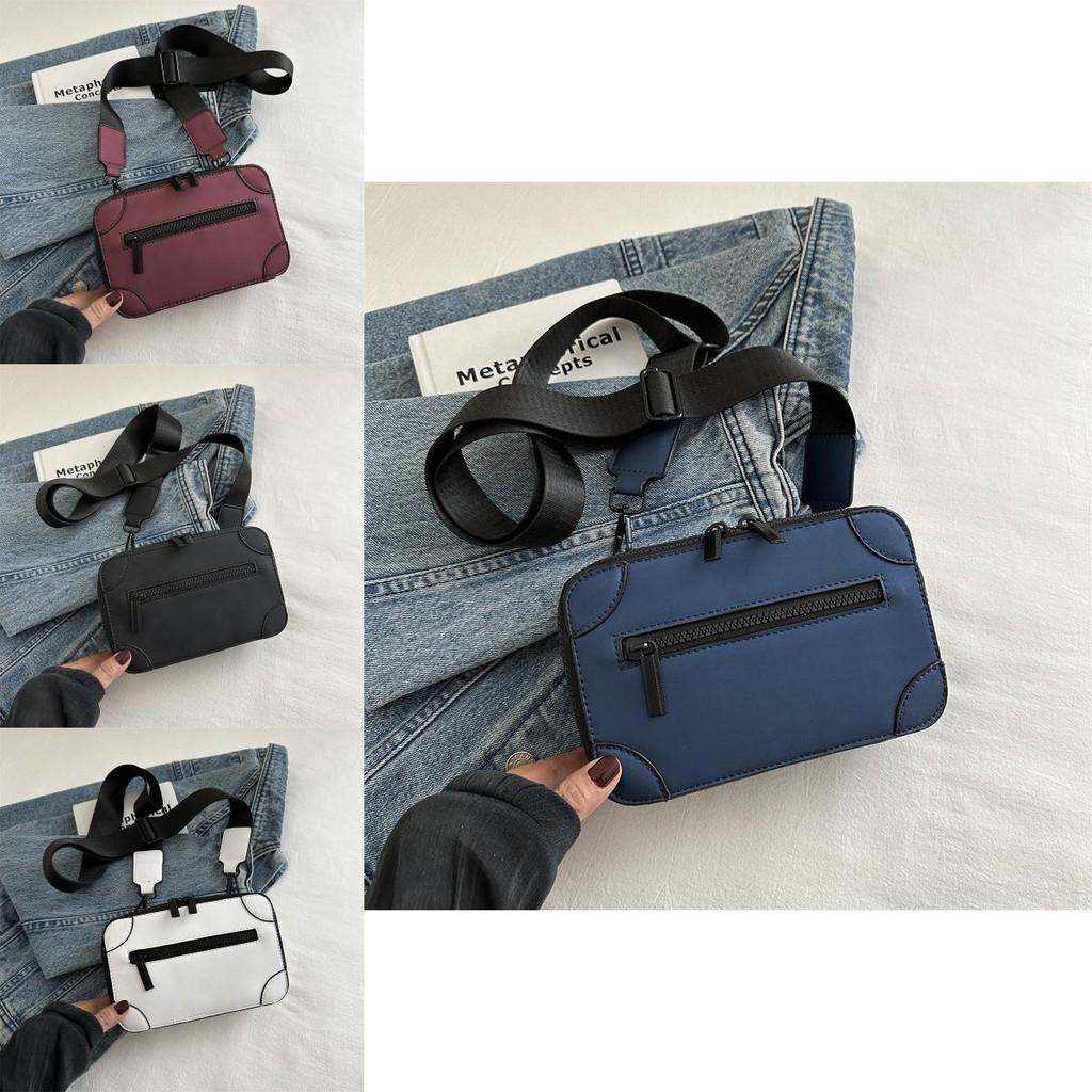 Stylish Men's Casual Crossbody Bag Fashionable Minimalist Commuter Small Square Bag