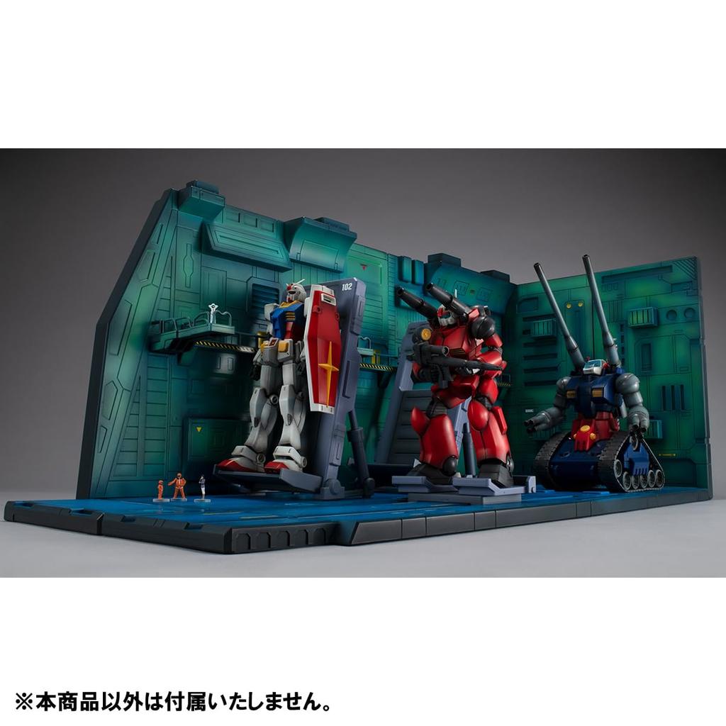 Realistic Model Series Mobile Suit Gundam HG White Base Catapult Deck ANIME EDITION 200mm ABS Painted Model (for 1/144 series) Approx. Semi-Finished