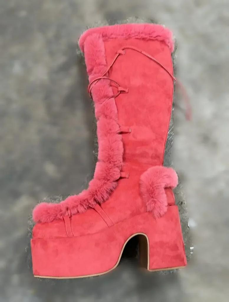Nuevas botas de nieve de invierno para mujer, plataforma con cuña y tacón alto, zapatos de piel sintética para mujer, botas de media pantorrilla cálidas y antideslizantes de felpa, zapatos góticos
