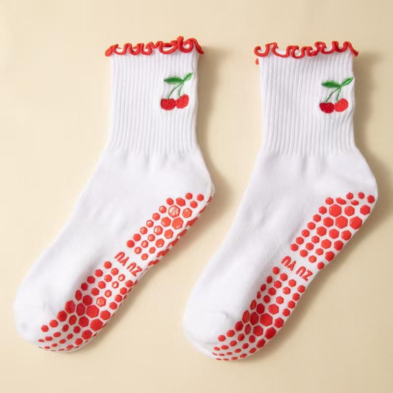 

Мультяшные носки для йоги, Женские вышитые носки до середины икры, Вишня Профессиональные противоскользящие Фитнес Пилатес Спорт Пол 1 pair