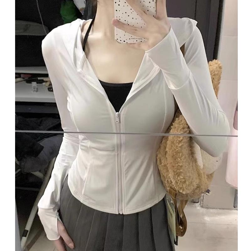 Quality ice silk sunscreen clothing summer thin slim fit tight yoga clothing tight short jacket sunscreen clothing