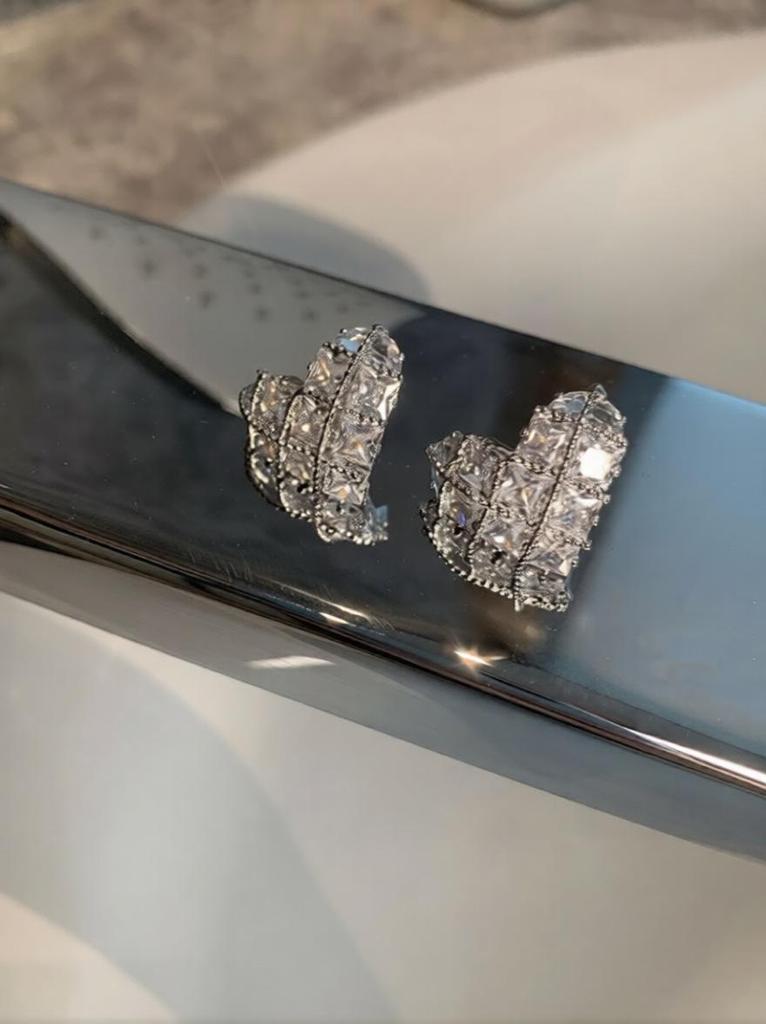 18 Karat Vergoldete Herz Zirkon Koreanischer Stil Ohrstecker - Einfaches und Luxuriöses Vielseitiges Design