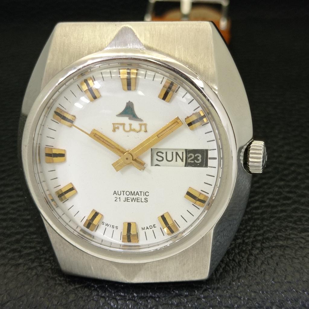 USED FUJI AUTOMATIC 2068 SWISS MENS DAY&DATE WHITE COLOR DIAL WATCH a432552-2 R112-a432552