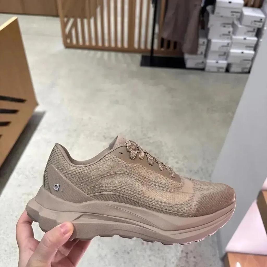 Men Women Summer Sports Shoes Breathable Lightweight Fashion New Men's Women's Same Style Fashionable Leisure Outdoor Lightweight, Versatile Running