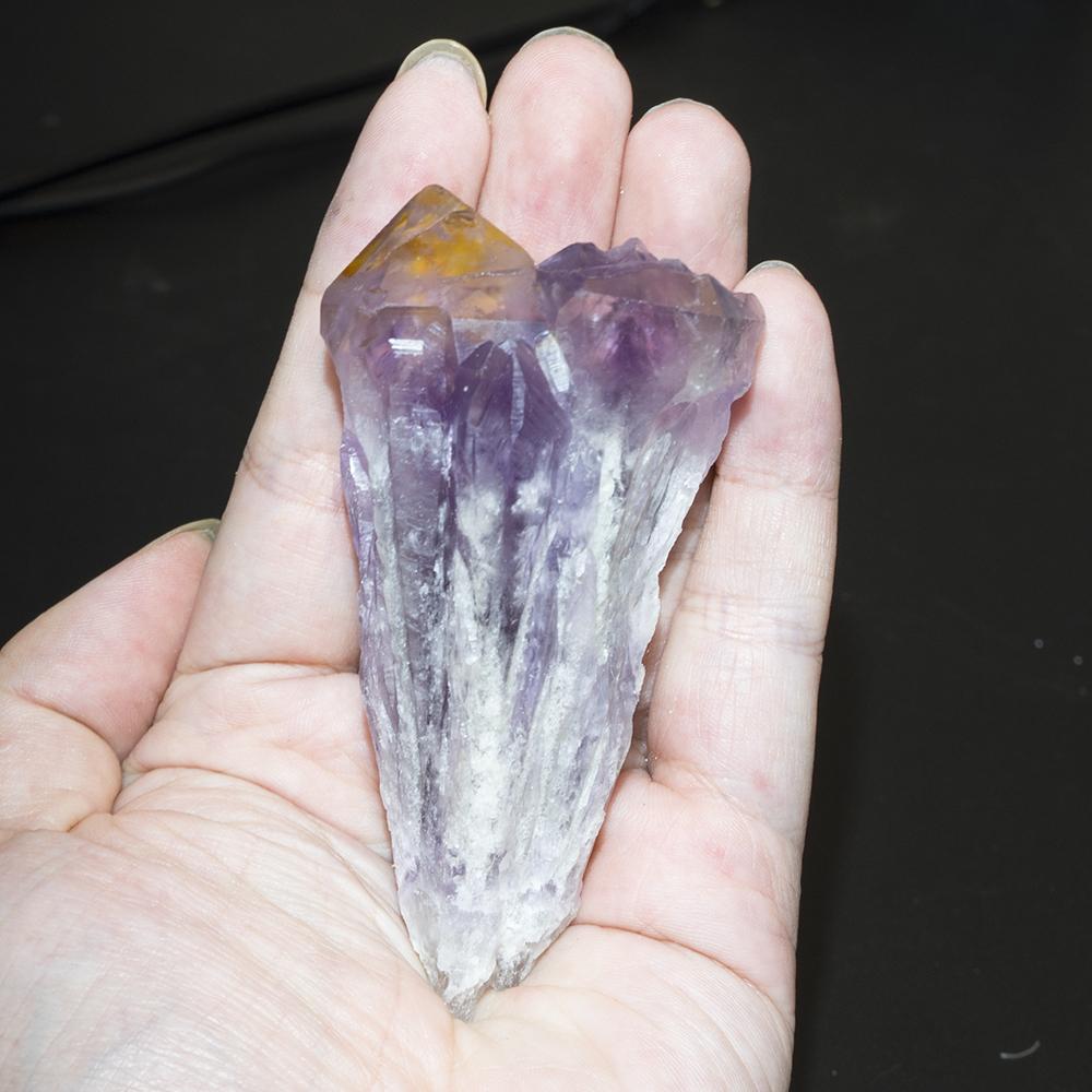 Natural Uruguay Amethyst Backbone Crystal Scepter Wand Single Point Cluster Crystal Wand Home Decoration Mineral Specimen Gift