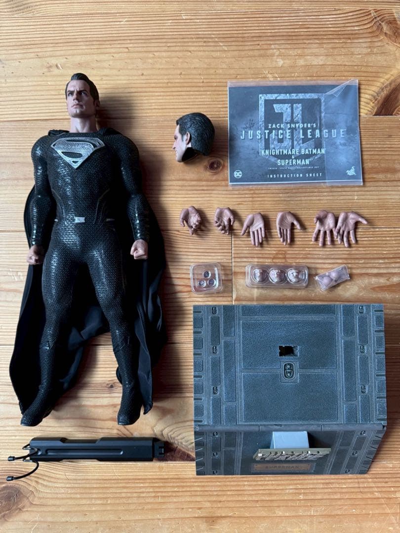 

[USED] Hot Toys Superman Justice League
