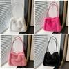 Plüschtasche für Damen mit Magnetverschluss und Innentasche für Handy für den lässigen täglichen Gebrauch