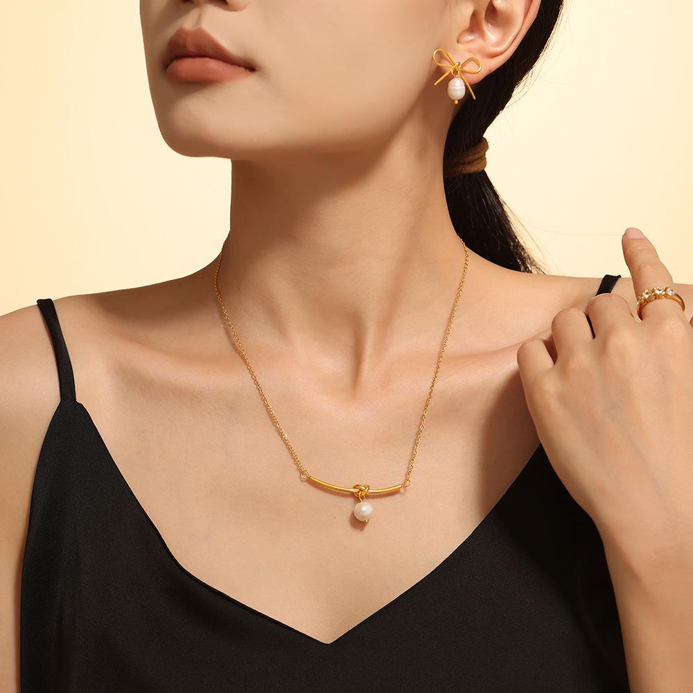 Elegant French Knot Stud Earrings & Freshwater Pearl Necklace Gift Set