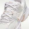 Women's Sneakers Nike Wmns V5 RNR 'Summit White'