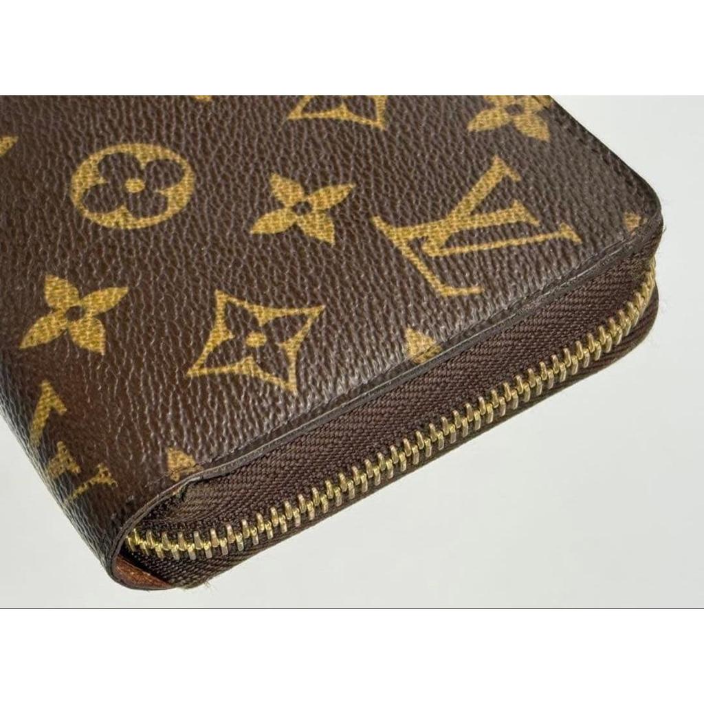 Used LOUIS VUITTON Monogram Round Zip Long Wallet