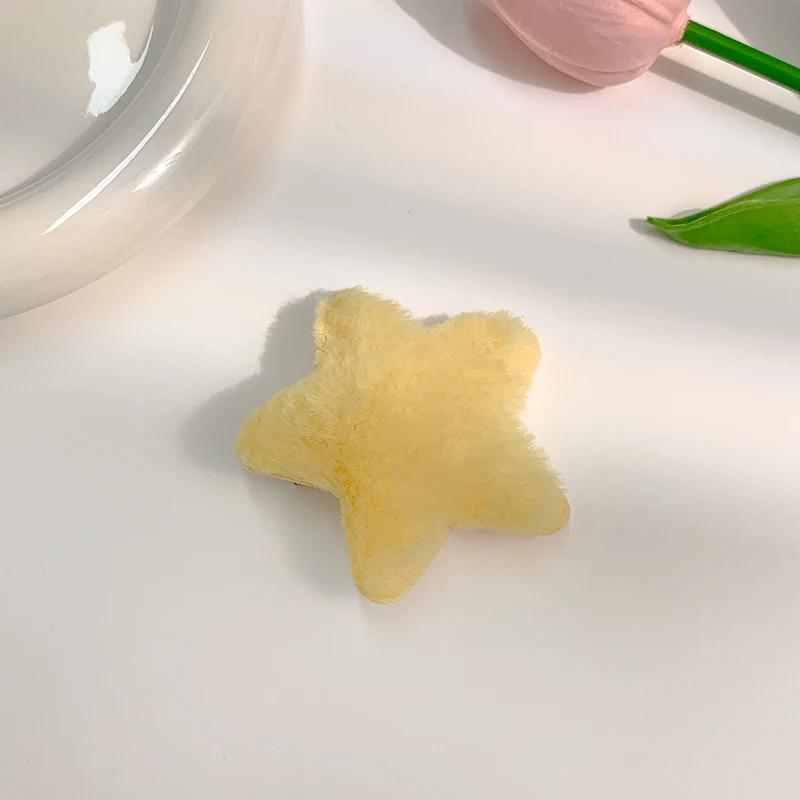 Modische Damen Haarspange mit pastellfarbenem Plüsch-Stern-Design für seitliche Ponypartie und Fransen Süßes und schickes Haaraccessoire