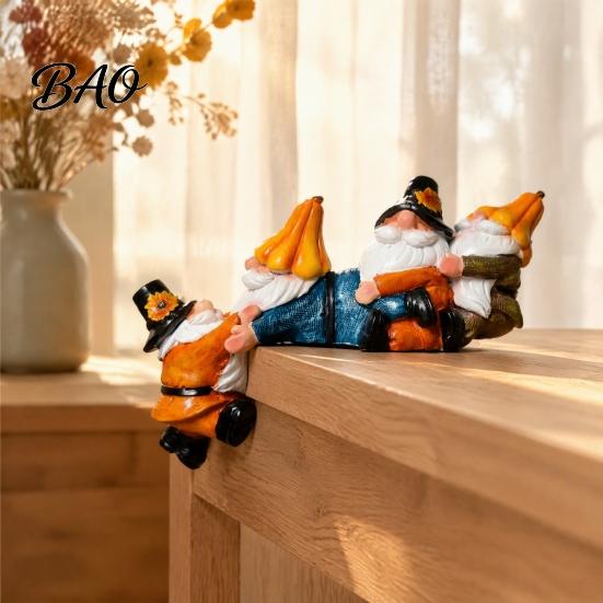 Indoor Festive Window Displays Christmas Table Edge Sitter Figurine, Tug of War Hanging Character Decor, Snowman Humorous Xmas Party Favors