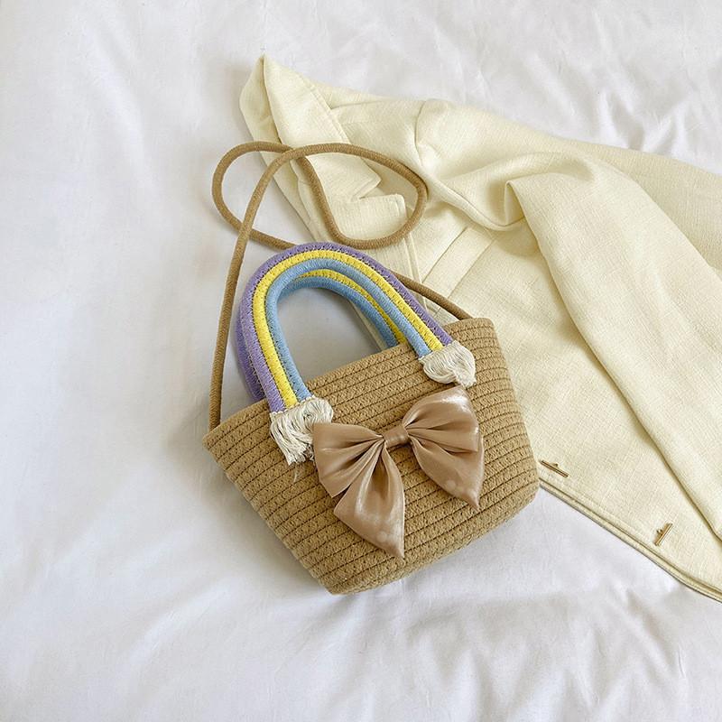 Fashionable Lightweight Woven Shoulder Bag For Women Ideal For Street Style And Casual Outings StyleA