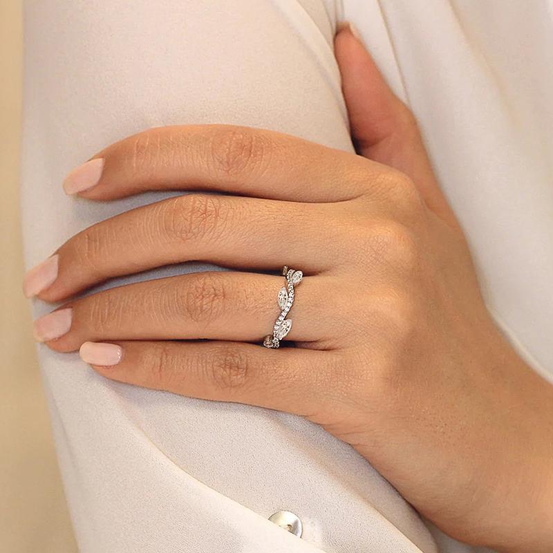 Huitan Graceful Leaf Shaped Rings Female Shiny Wave Delicate Cubic Zirconia Finger Accessories Chic Fashion Wedding Jewelry