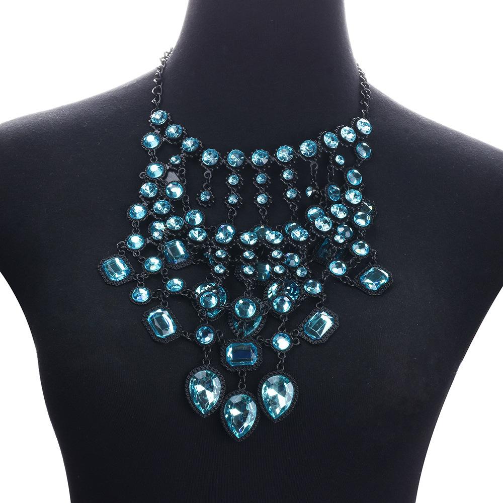 Color Shelf Exaggerated Retro Geometric Water Drop Gem Inlaid Necklace