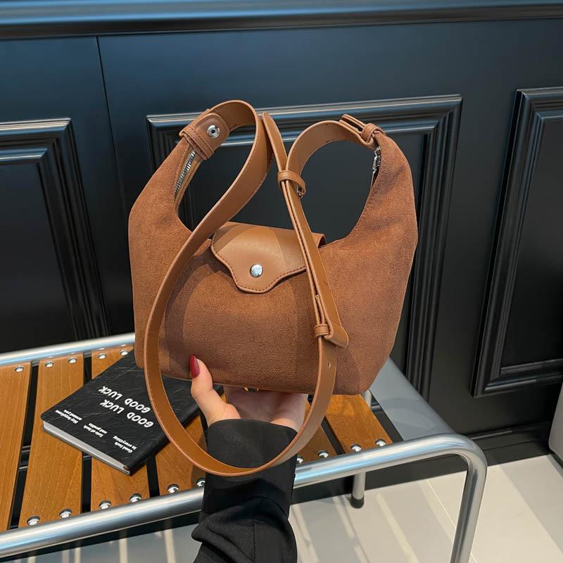 Niche Design Bag Women's High-end Dumpling Bag Simple and Fashionable Versatile Messenger Bag Women's Bag