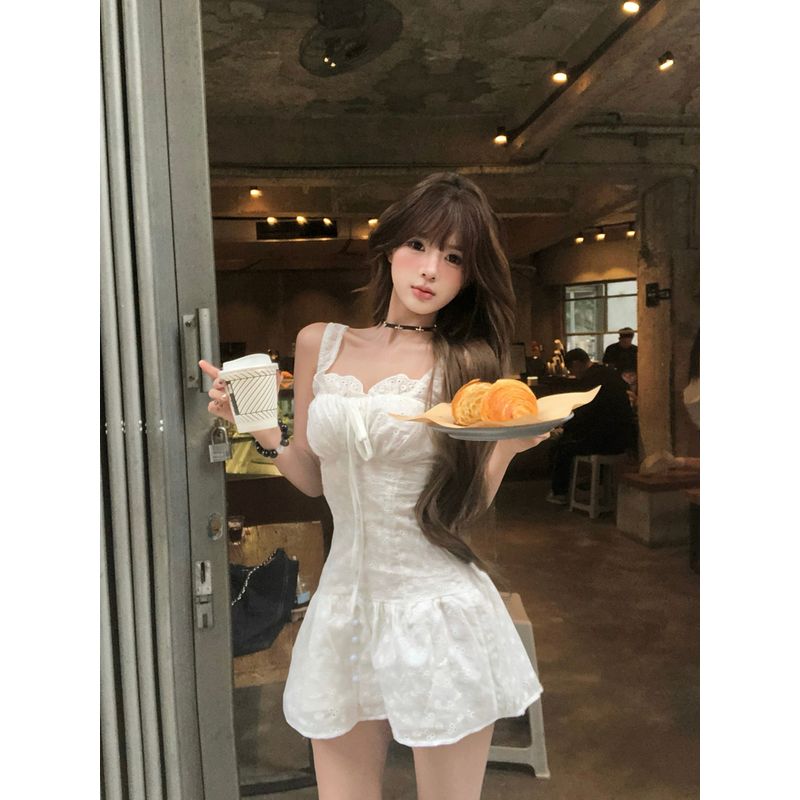 Kumikumi French Sweet Style Sexy Lace Sling Dress Women's Summer Waist-Tight Slim Looking A- line Skirt Skirt