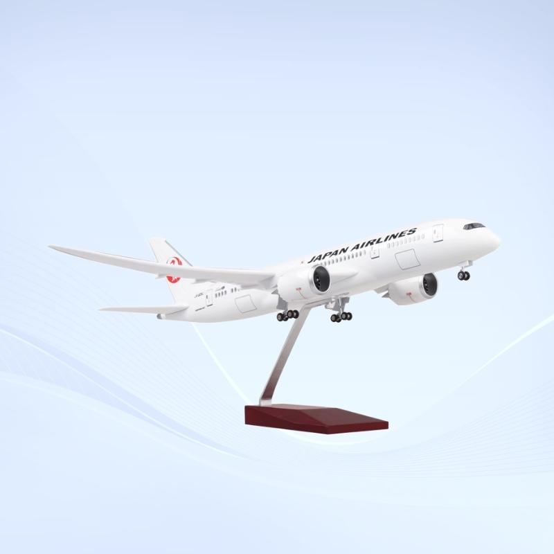 

Пластиковая смоляная модель B787 Масштаб 1:130 Моделей самолетов Japan Airlines Выставочные Литые самолеты Украшение со светодиодной подсветкой(Прикосновение или NO LED