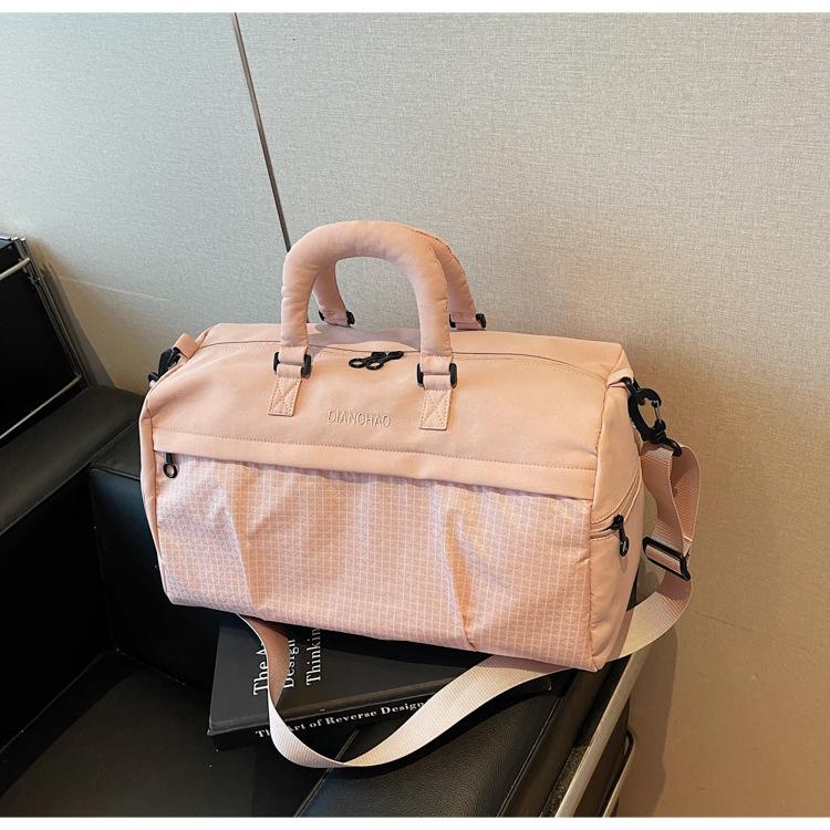 New Fitness Bag with Large Capacity Dry Wet Separation Sports Bag, Outdoor Leisure Independent Shoe Compartment Travel Bag