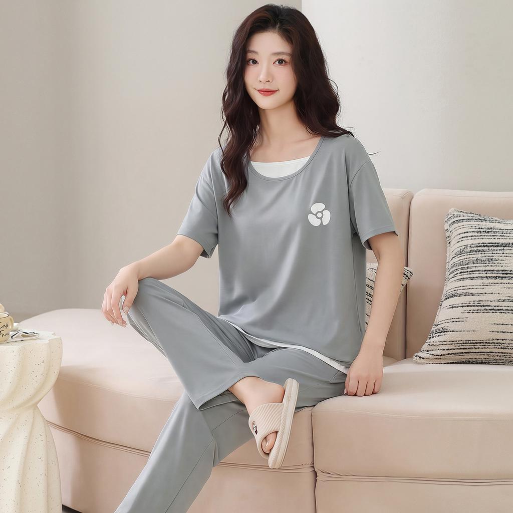 Pajamas women's 1011 new pure cotton summer thin simple short-sleeved cropped pants huge good-looking fake two-piece loungewear set