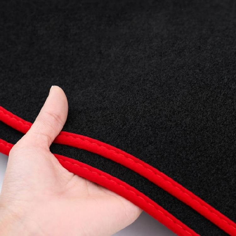 Dash Board Cover Dashboard Mat Pad Sun Protection Anti-Vertigo Mat Blanket