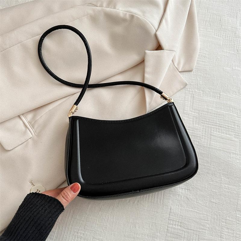 

2026 New Trendy Fashion Retro Popular Bags Casual Solid Color Texture Underarm Trendy Simple Women Bags чёрный