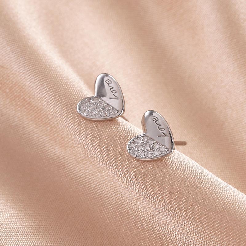 

Серьги Banyan Tree S925 Silver Love & Heart, изысканный модный аксессуар для женщин Gold, 925 Silver, ES1667 белый