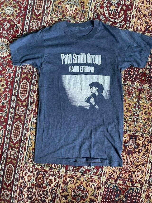 Patti Smith Shirt Patti Smith Black T-shirt Unisex S5XL Reprint VN1517 M